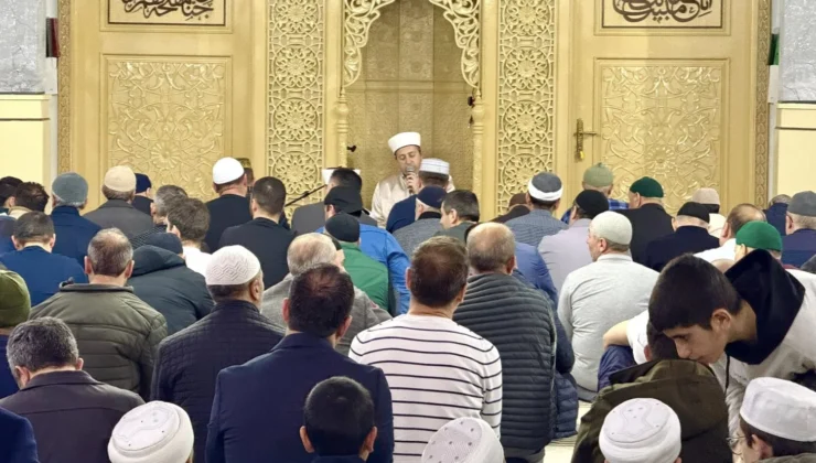 Hafız Musa Delipoyraz Toki Hz. ALİ Camisinde İnegöllülerle Bir Araya Geldi