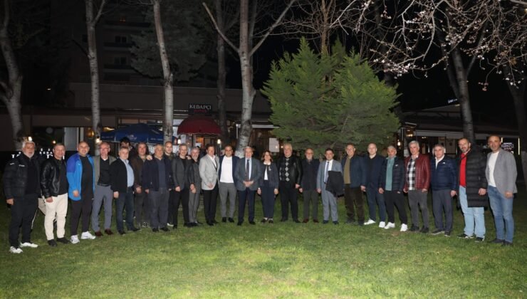 Nilüfer Belediye Başkanı Şadi Özdemir Amatör Spor Kulüp Temsilcileriyle Buluştu