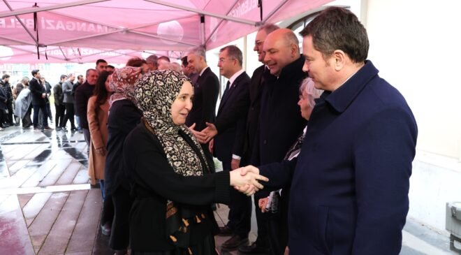 Osmangazi Belediye Başkanı Erkan Aydın Personeliyle Tek Tek Bayramlaştı