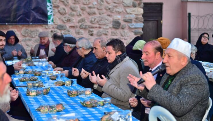 Osmangazi Belediye Başkanı Erkan Aydın Kiremitçi’de Vatandaşlarla İftar Yaptı