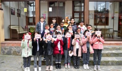 Osmangazi’de Çocuklar Mehmet Akif Ersoy’un İzinde Yürüyor