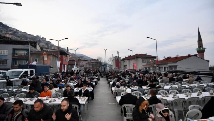 Ramazan Ayının Manevi İklimi Osmangazi’de Yaşanıyor