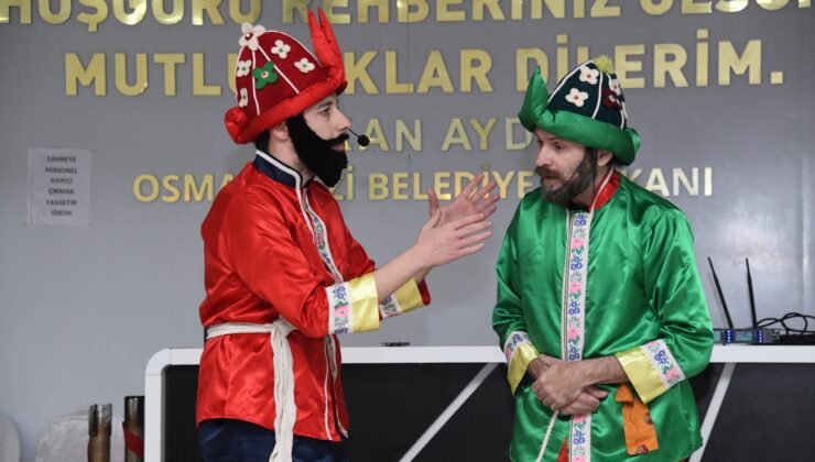 Osmangazi’de Ramazan Akşamlarında Vatandaşlar Hem Eğleniyor Hem de Nostaljik Anlar Yaşıyor