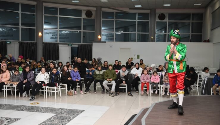 Osmangazi Ovaakça Karagöz ve Sihirbazlık Gösterisiyle Şenlendi