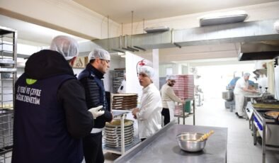 Osmangazi Belediyesi Zabıta Ekiplerinden Tatlıcılara Sıkı Denetim