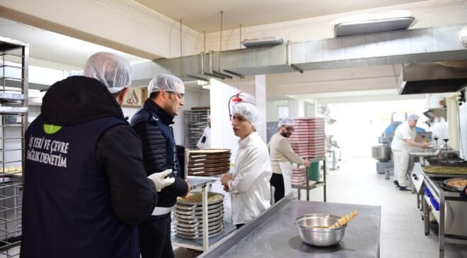 Osmangazi Belediyesi Zabıta Ekiplerinden Tatlıcılara Sıkı Denetim