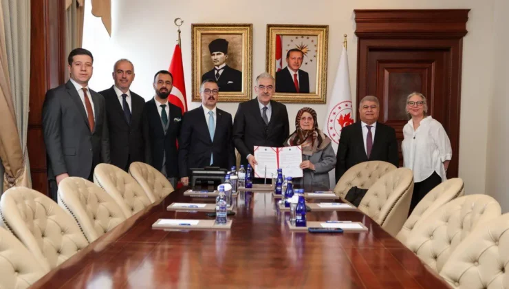 İnegöl’e Yeni Aile Sağlık Merkezi için İmzalar Atıldı