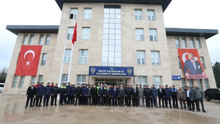 İnegöl Protokolü Bayramlaşma Töreninde Bir Araya Geldi