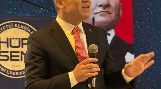 Memur ve Emeklilerimizin Maaşları Eşel Mobil Sistemi ile Ödenmeli Ek Zam ve Refah Payı Verilmelidir