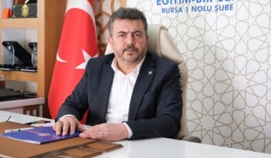 Ramazan Acar “İstiklal Marşı Milletimizin Tarihsel Karakterini Yansıtan Bir Destandır”