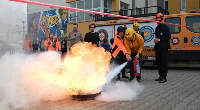 Yıldırım Belediyesi Nefes Kesen Tatbikat Düzenledi