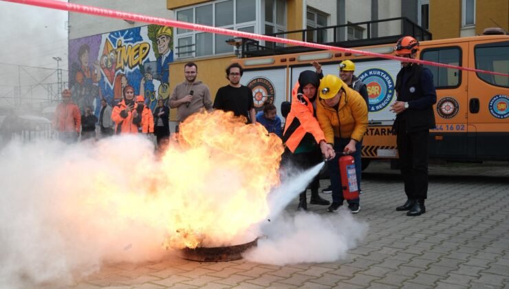 Yıldırım Belediyesi Nefes Kesen Tatbikat Düzenledi