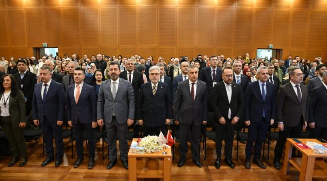 Bursa’da Eğitimde Dönüşüm Atölyeleri Başladı