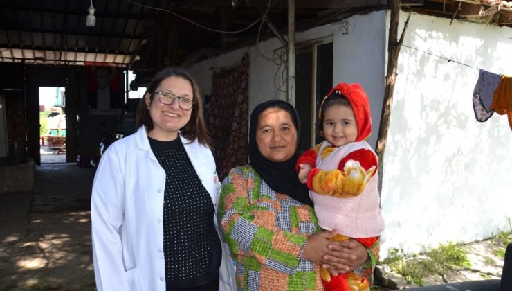 Anne ve Bebek Sağlığı Koordinatör Ebeler ile Sağlanıyor