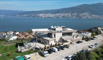 Gemlik Atatepe Sosyal Tesisi Yenilenen Yüzüyle Hizmete Girdi