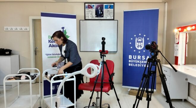 Bursa Kent Akademisinde “Uzaktan Eğitim” Dönemi Başlıyor