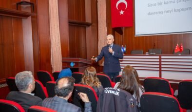 BUSKİ Personeline ‘İletişim’ Eğitimi Düzenlendi