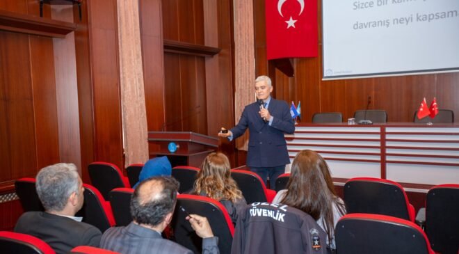 BUSKİ Personeline ‘İletişim’ Eğitimi Düzenlendi