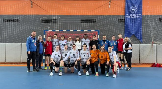 Büyükşehir Belediyespor Zorlanmadan Kazandı