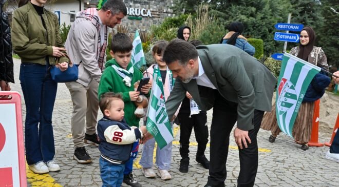 Şampiyonluk Coşkusu Büyükşehir Belediyesi ile Yaşandı