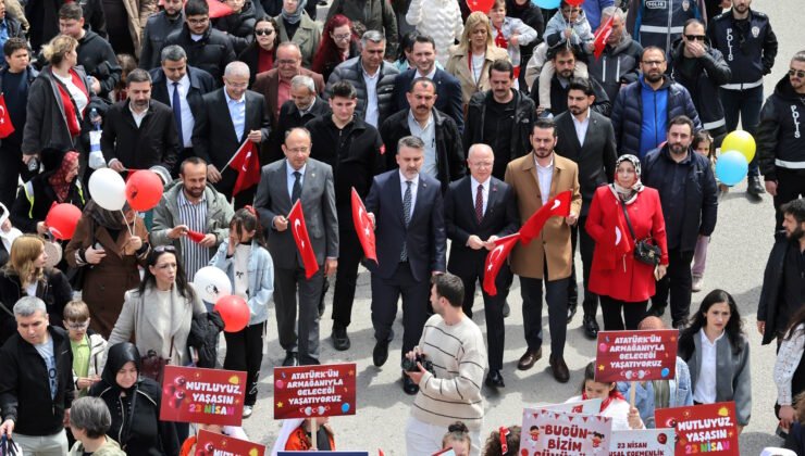 Bursa’da 23 Nisan Coşkuyla Kutlandı