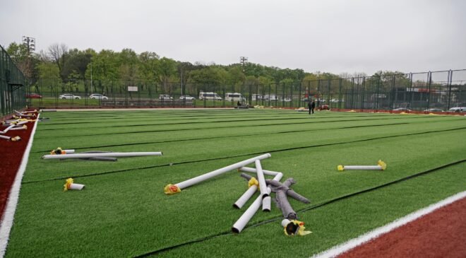 Bağlarbaşı Mahallesindeki Spor Tesisleri Yenileniyor