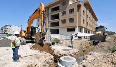 Büyükşehir Belediyesi Osmangazi’nin Altyapısını Yeni Hatlarla Güçlendiriyor