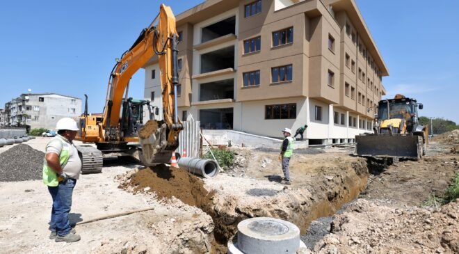 Büyükşehir Belediyesi Osmangazi’nin Altyapısını Yeni Hatlarla Güçlendiriyor