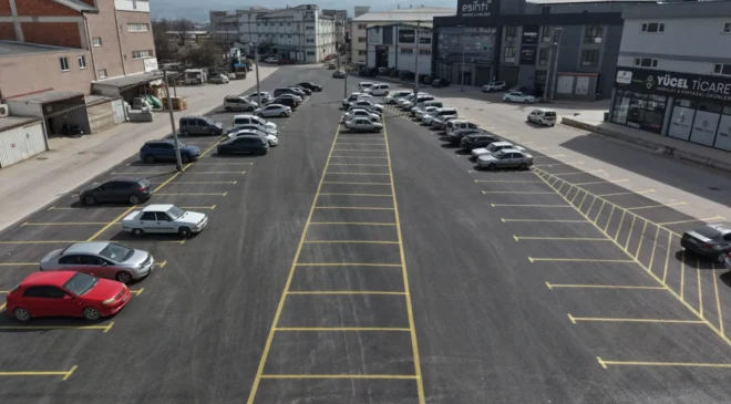 İnegöl Belediyesi Ağaç İşleri Sanayisine 127 Araçlık Ücretsiz Otoparkı Hizmete Sundu