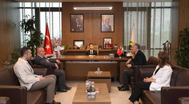 İnegöl’ün 23 Nisan Çocuk Bayramında Belediye Başkanı Umut Alp Oldu