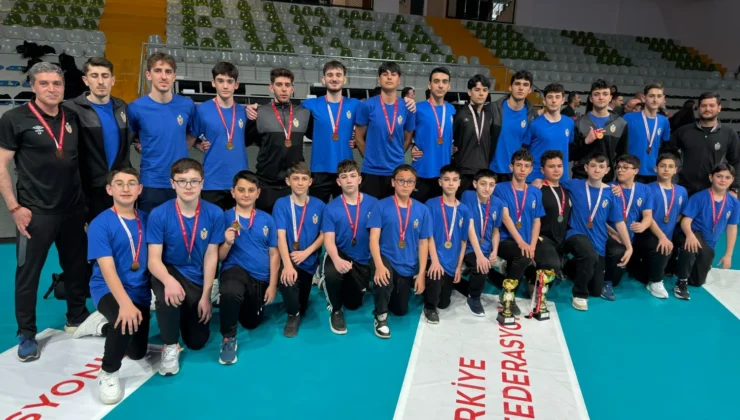Bursa Voleybol Branşında İnegöl Belediyespor İmzası