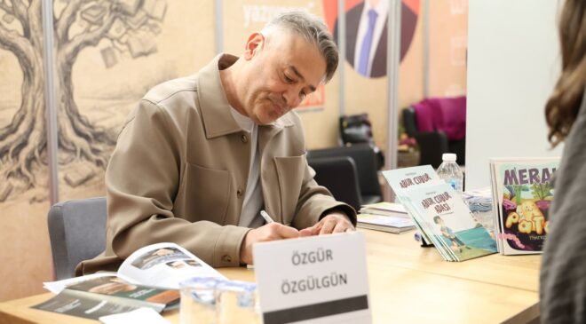 Osmangazi Belediyesi Çocukları Oyuncu ve Yazar Özgür Özgülgen ile Buluşturdu