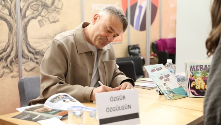 Osmangazi Belediyesi Çocukları Oyuncu ve Yazar Özgür Özgülgen ile Buluşturdu