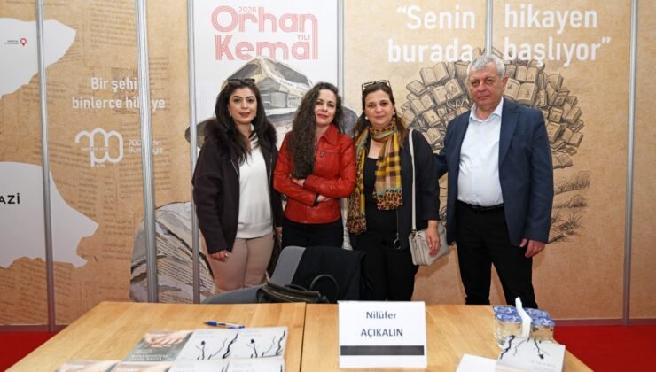 Osmangazi’de Nilüfer Açıkalın Okurlarıyla Buluştu