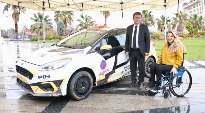 Osmangazi Belediye Başkanı Erkan Aydın’dan Şampiyon Ralliciye Destek