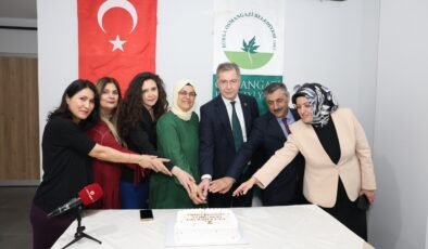 OSMEK’te Üreten Kadınlar El Emeklerini Sergiledi