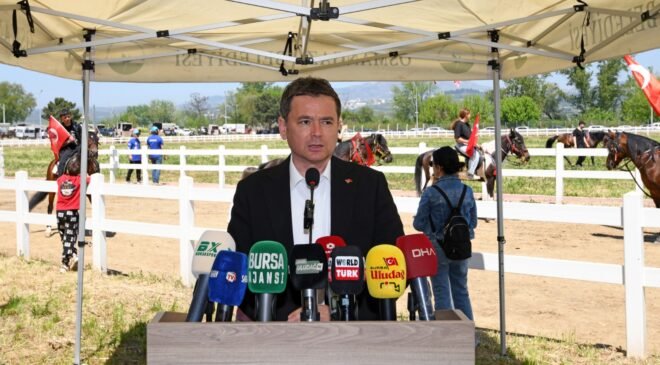 Osmangazi’de Geleneksel Rahvan At Koşusu Coşkusu ve Heyecanı