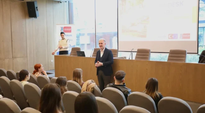 İnegöl Belediyesi Gençlere Avrupa Fırsatı DiscoverEU Tanıtım Etkinliği Düzenledi