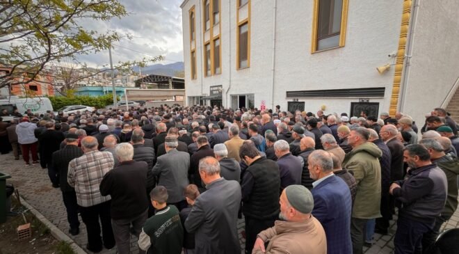 Bursa Valimiz Protokol Şube Müdürü Veysel Aktaş Son Yolculuğuna Uğurlandı