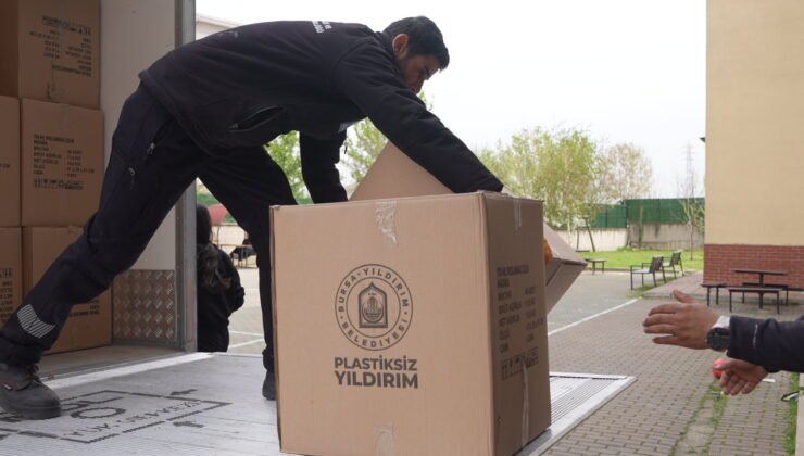 Yıldırım’da Plastiğe Fren 31 Okulda Arıtma 32 Bin Öğrenciye Matara Dağıtıldı