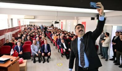 Yıldırım Belediye Başkanı Oktay Yılmaz’dan Gençlere Tavsiyeler