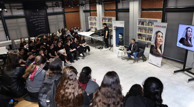 Nilüfer’de “Sanatcılar Sennur Sezer Okuyor” Etkinliğinin Konuğu Arif Pişkin Oldu