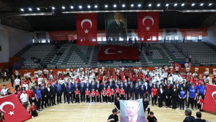 İnegöl’de 19 Mayıs Coşkuyla Kutlandı
