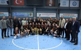 Büyükşehir Belediyespor Sezonun Üçüncü Kupasına da Kavuştu