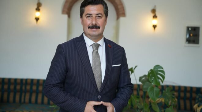 Yenişehir Belediye Başkanı Ercan Özer’den Bayram Mesajı