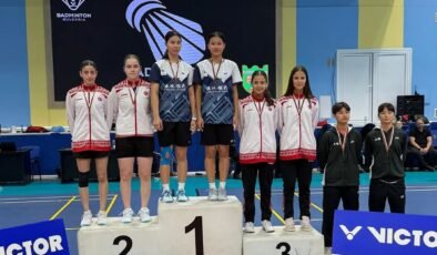 Badmintonda Osmangazi’ye Çifte Madalya