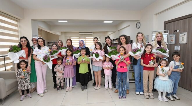 Osmangazi’de “Hayatımın ilk Kütüphanesi Annem” ve Çocukların Gönüllerine Dokundu