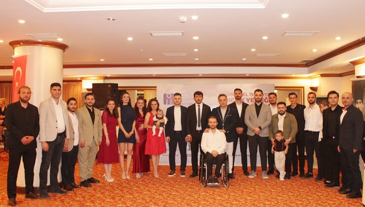 Genç İnşaat Mühendisleri 19 Mayıs Gençlik Gecesinde Bir Araya Geldi