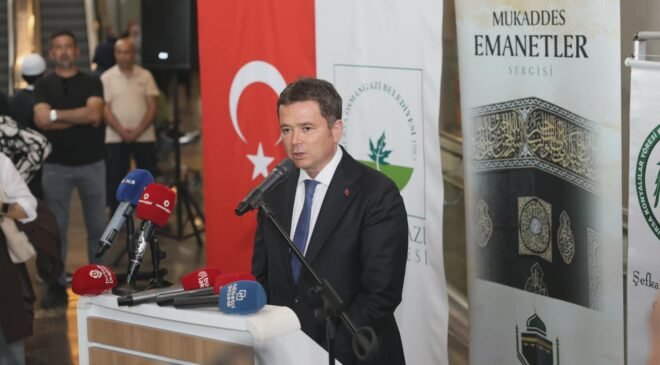 Osmangazi’de “Mukaddes Emanetler Sergisi” Ziyarete Açıldı