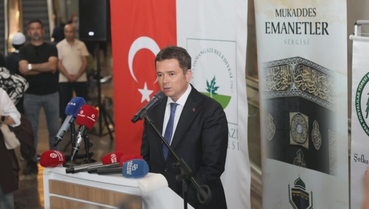 Osmangazi’de “Mukaddes Emanetler Sergisi” Ziyarete Açıldı